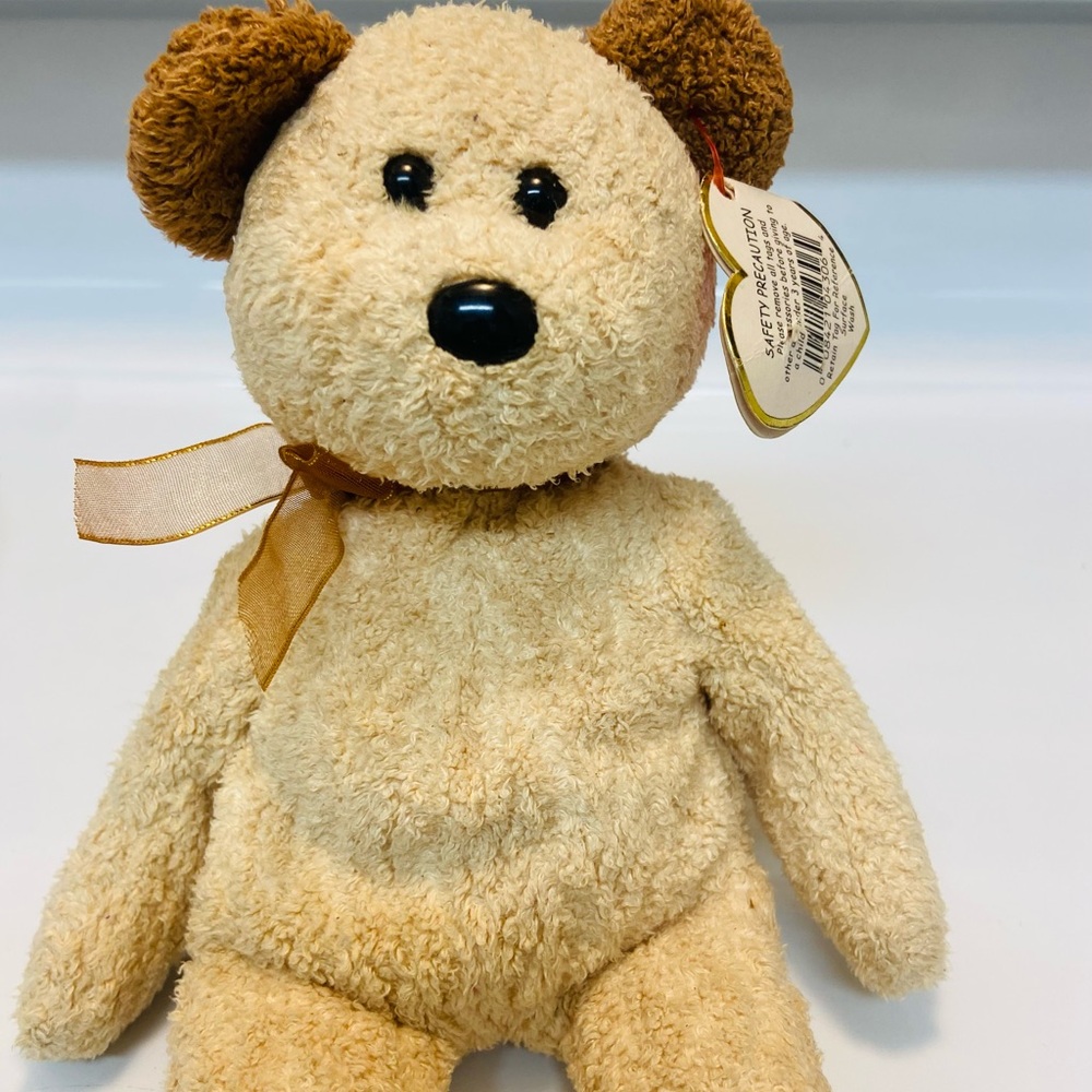 Ty vintage “Huggy” 2000 edition beanie babies